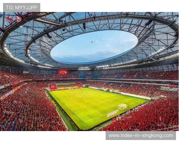 足球豪门官宣三将离队!引援风暴将至 足球豪门官宣三将离队!引援风暴将至